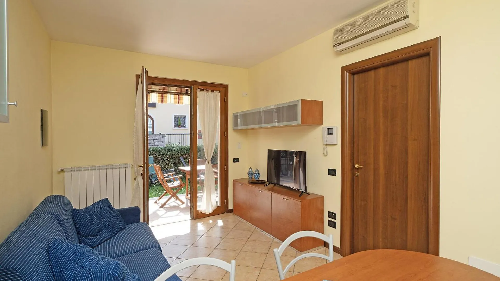 شقة Borgo Delle Colline 19 By Wonderful Italy مانربا ديل جاردا 0*,  إيطاليا